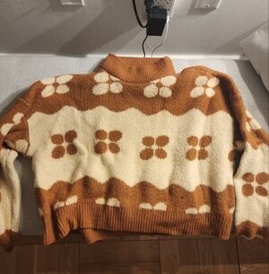 Kendall & Kylie Floral Cropped Beige And Brown Sweater Size M